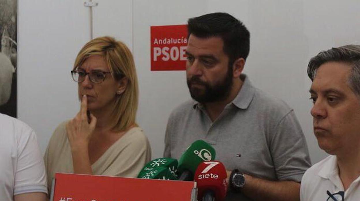 Tristeza tras los resultados electorales del PSOE en las municipales