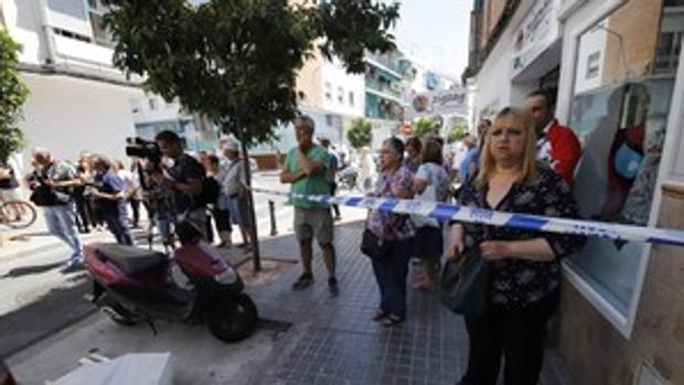 El hombre muerto en la casa incendiada en Córdoba ya había estrangulado a su expareja en Algeciras