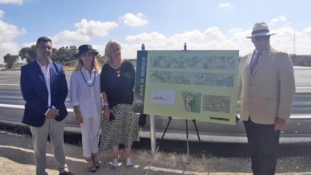 Abierta al tráfico la nueva glorieta de la carretera Rota-Jerez