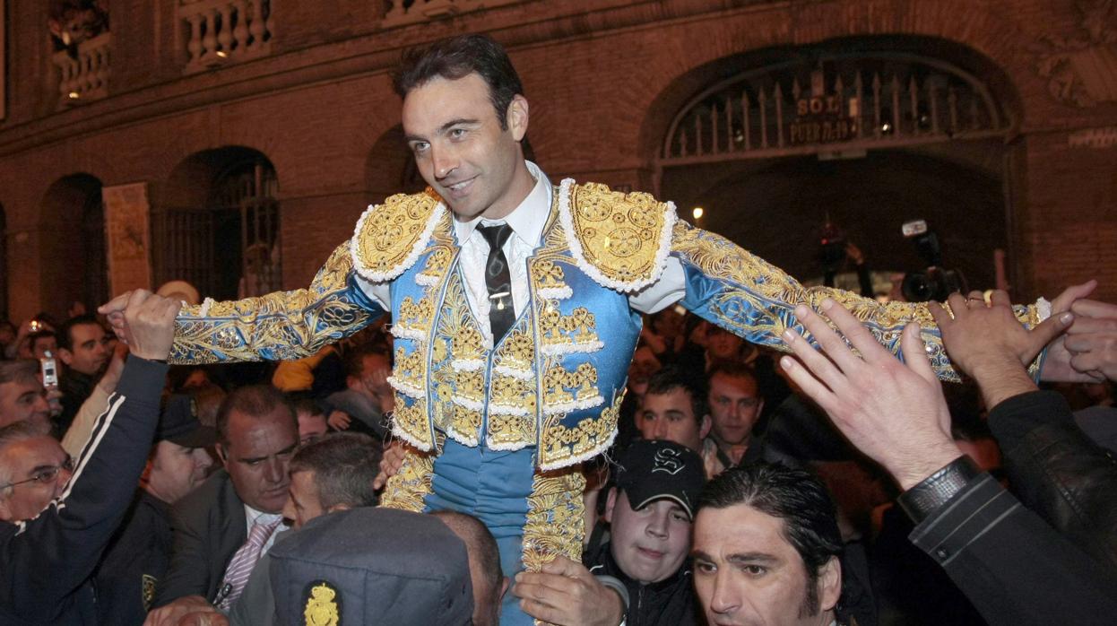 Enrique Ponce quiere reaparecer en El Puerto con la temporada taurina aún en el aire