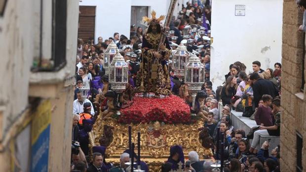 Cofradías y Ayuntamiento de Cádiz, unidos