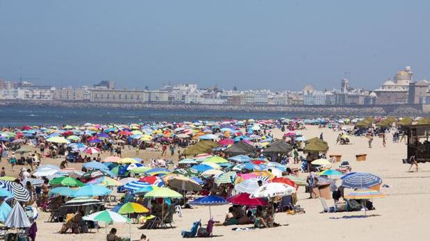 El tiempo en Cádiz: el viento cambia y trae el calor