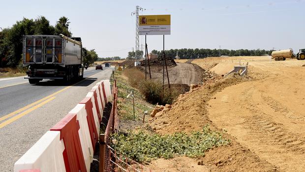 Las obras del enlace de El Torbiscal alcanzan su ecuador