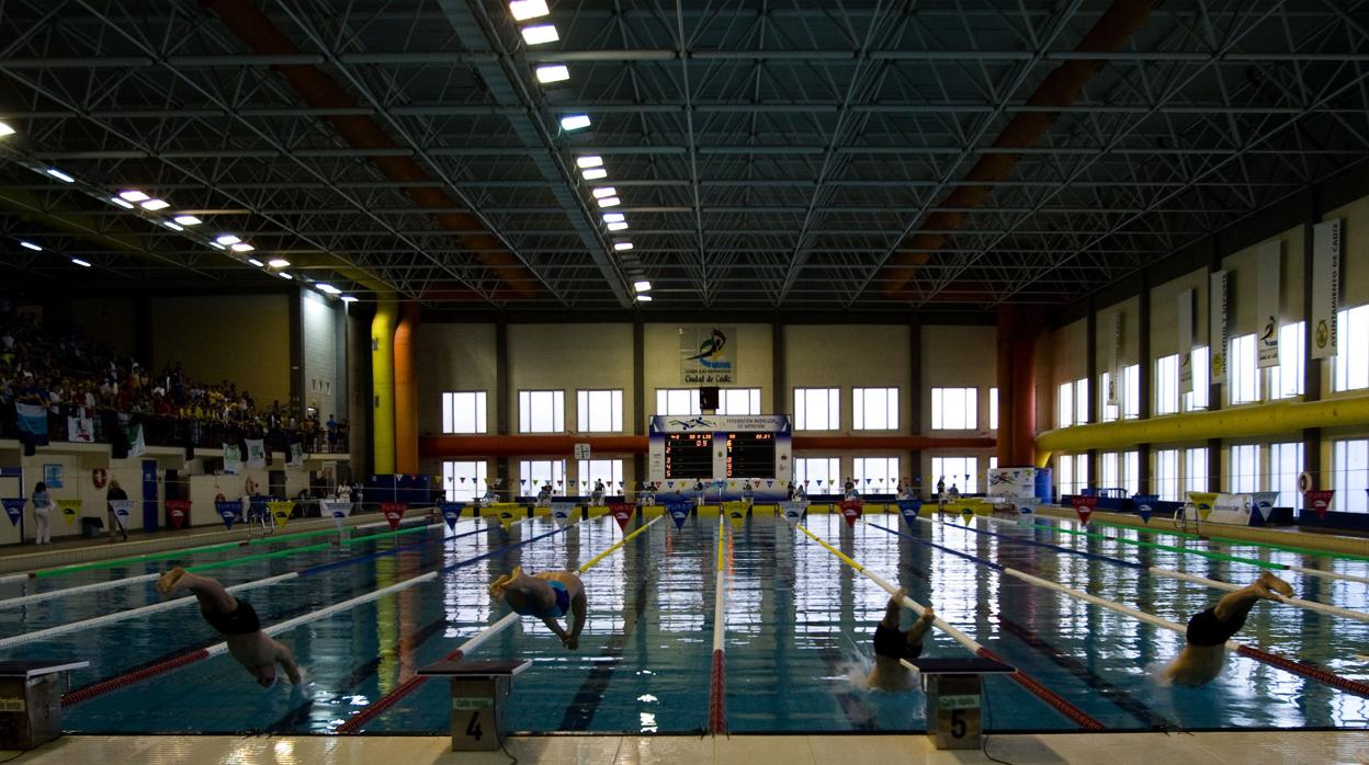 Las piscinas del Ciudad de Cádiz cerrarán hasta Navidades