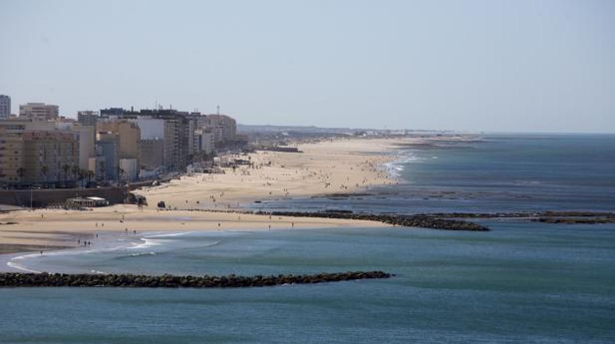 Una imagen de la playa de Cádiz