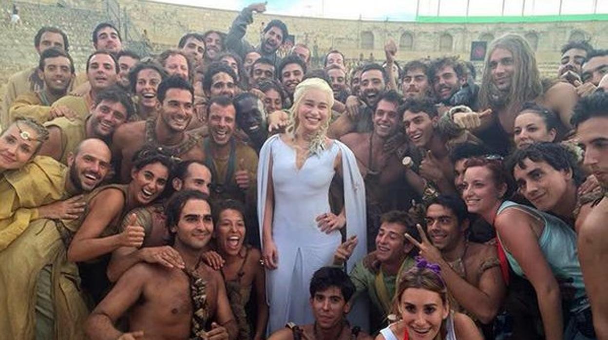 Emilia Clarke, Daenerys Targarien en Juego de Tronos, durante su rodaje en Osuna.