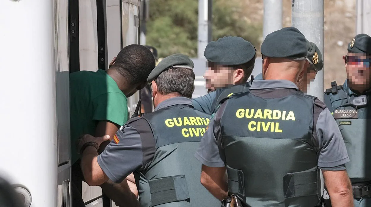 Uno de los detenidos pasa a disposición judicial en Sanlúcar.