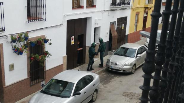 Tres clanes instalan en Burguillos un súper de la droga