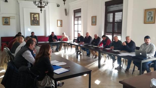 Barbate estudia crear una marca propia para todo su pescado