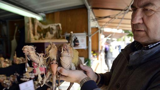 La Plaza del Arenal acoge este interesante mercado