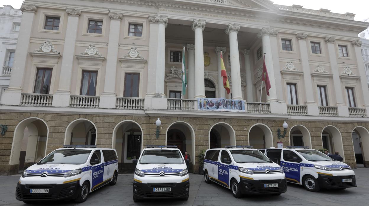 Piden la ampliación de plazas en la Policía Local.