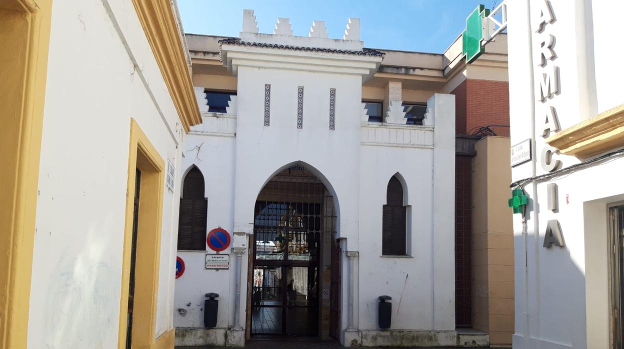 La farmacia de Mercado Central sufrió uno de los atracos.