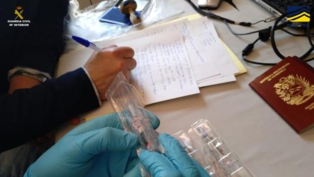 La clínica de Cádiz que traficaba con EPO a nivel mundial se surtía en la farmacia del hospital Puerta del Mar