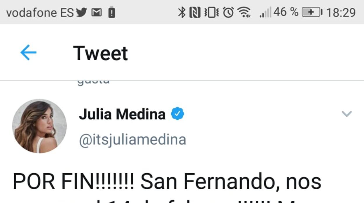 Twitter de la cantante Julia Medina anunciando su concierto.