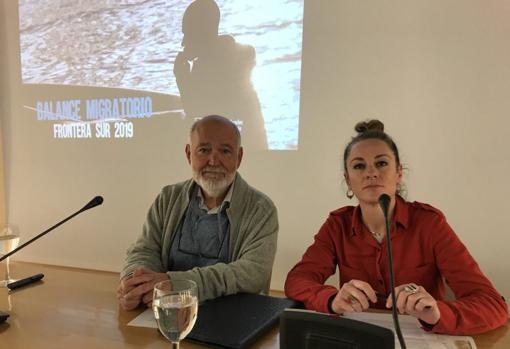 Rafael Lara y Ana Rosado en la rueda de prensa de presentación en Cádiz.