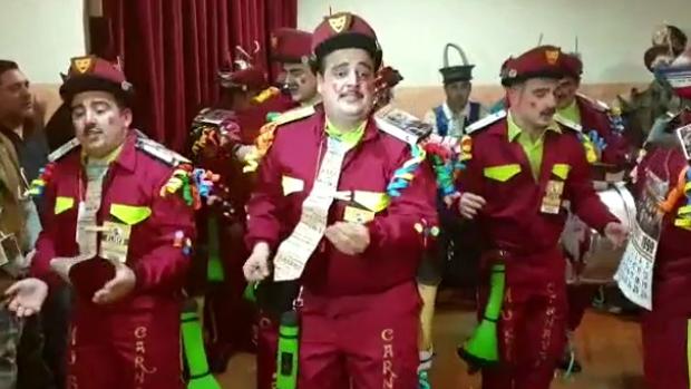 VÍDEO: Así se despide la chirigota del Noly en camerinos con un emocionante final