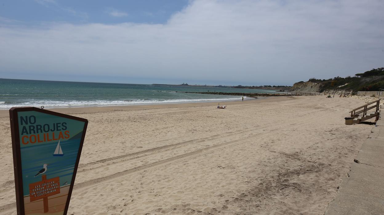 Las playas de El Puerto lucirán bandera roja como cierre simbólico de las playas.