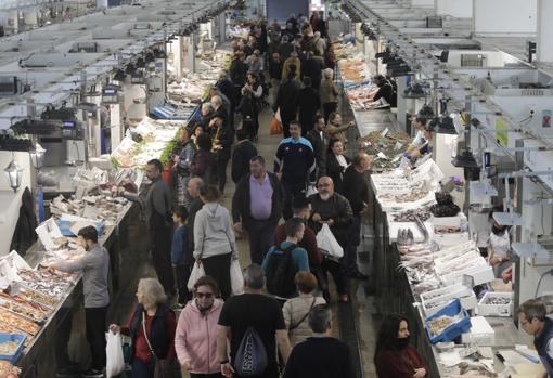 El Mercado de Abastos de Cádiz capital, este sábado.