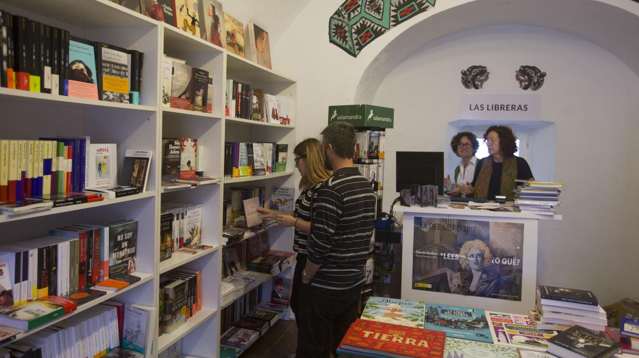 Una de las liberrías presentes en la feria del libro de Cádiz de 2019.