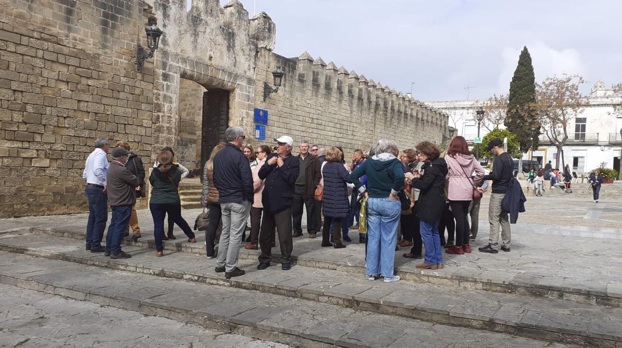 La Mesa Profesional del Turismo se convocará una vez que finalicen las medidas de confinamiento que se han instaurado.