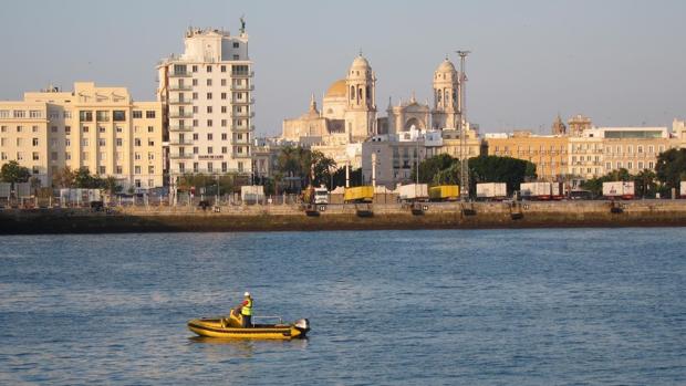 No todo es negativo: la contaminación del aire en Cádiz se reduce por el confinamiento