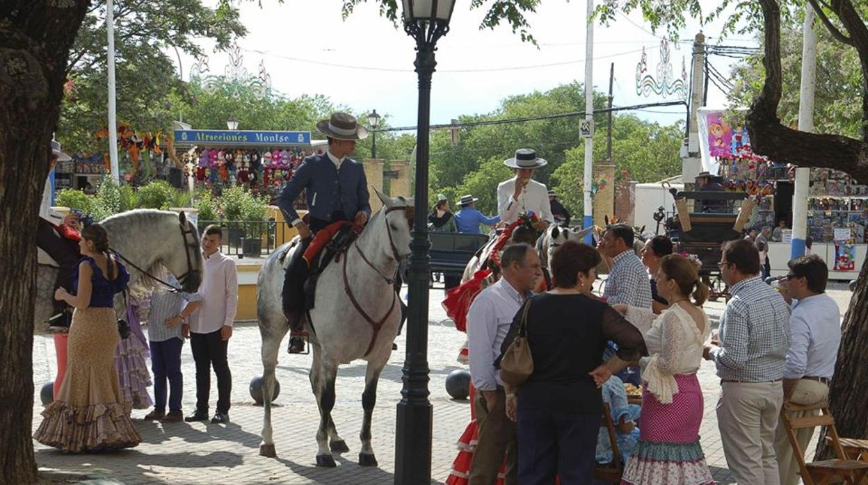 La Feria de Carmona se celebra cada año a mediados de mayo