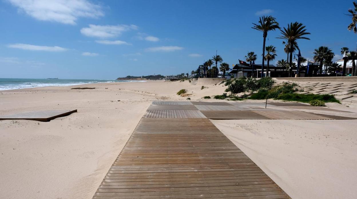 El acceso a las playas sigue prohibido