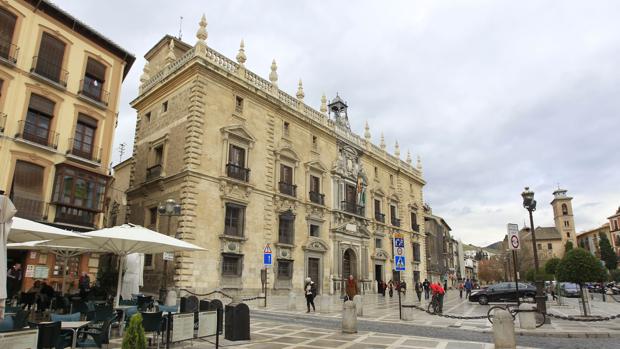 Pena de tres años de cárcel por abusar de la hija menor de su mejor amigo en Mairena del Alcor