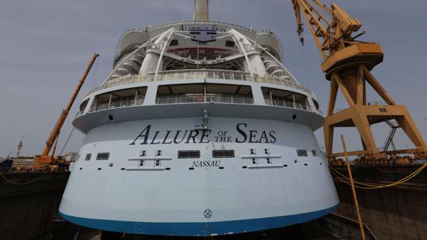 Sanidad rectifica y da luz verde a la llegada del crucero 'Allure of the seas' a Cádiz