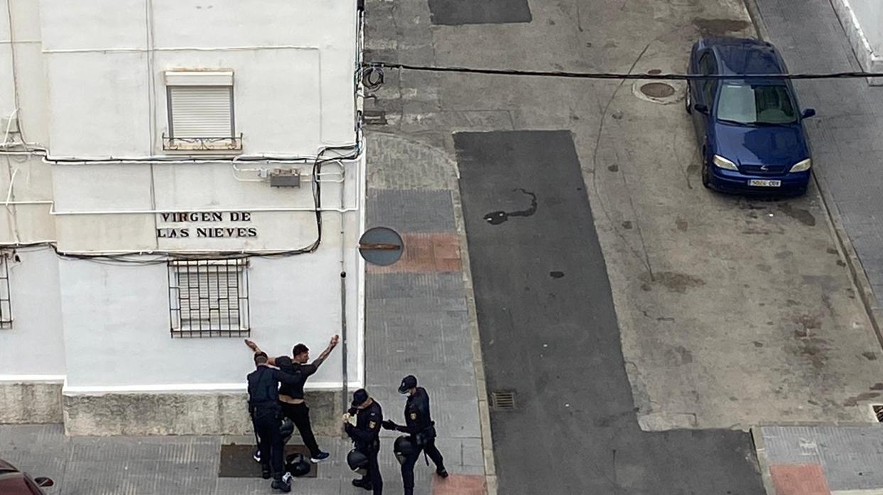 Actuación policial en El Puerto.