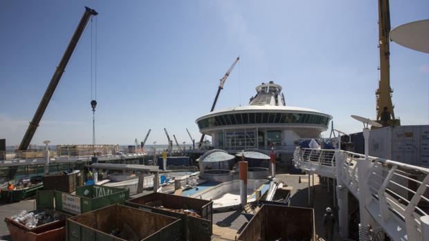 Las compañías de cruceros cambian las grandes reformas de sus barcos por obras menores