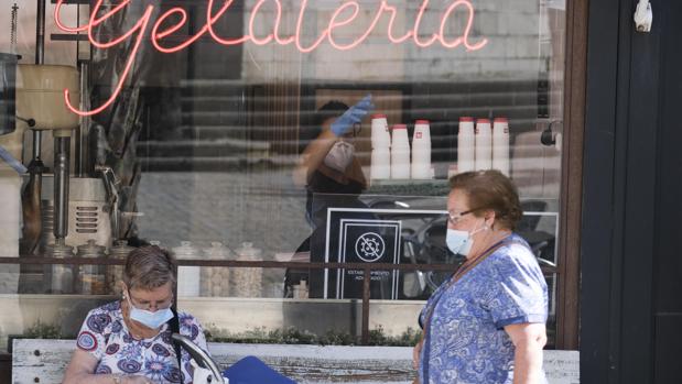 Las farmacias, sin problemas de abastecimiento de mascarillas ahora que es obligatorio