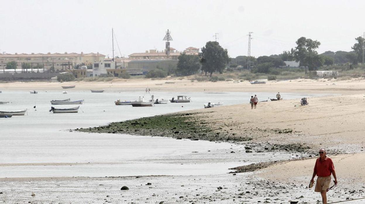Sanlúcar establece horarios para bañarse en sus playas durante la Fase 2