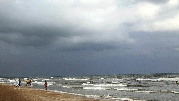 El tiempo en Cádiz: Ahora llegan las tormentas y caen las temperaturas