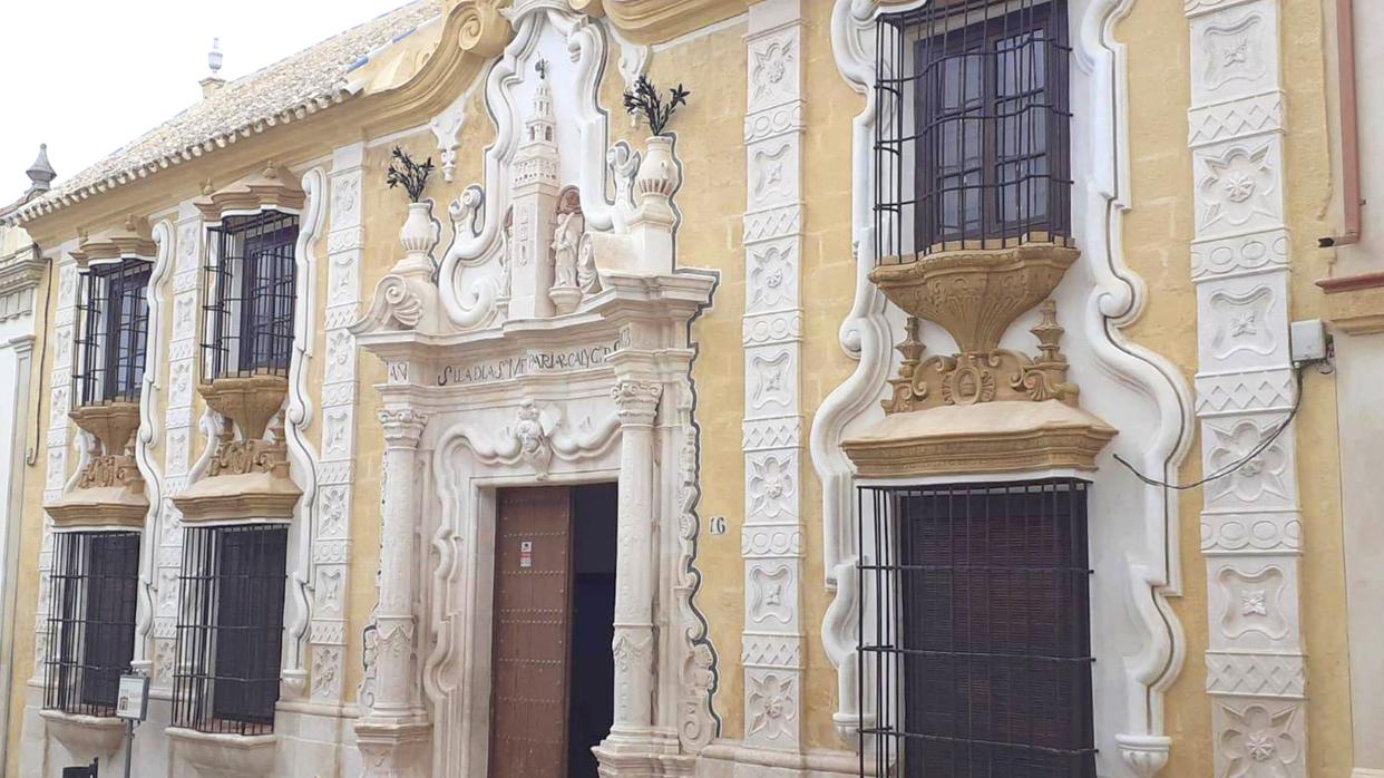 Fachada restaurada de la Cilla del Cabildo catedralicio de Osuna