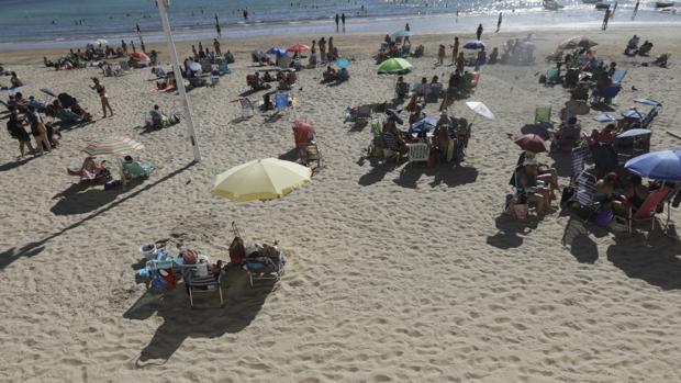 El tiempo en Cádiz: calor y alerta amarilla por levante