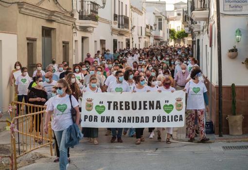 La convocatoria contó con el respaldo masivo de la sociedad trebujenera.