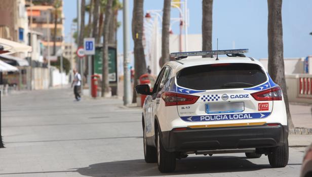 Primera reunión sin soluciones entre el Ayuntamiento de Cádiz y la Policía Local