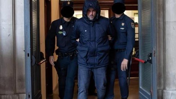 En libertad provisional tres de los culpables del triple crimen de Dos Hermanas