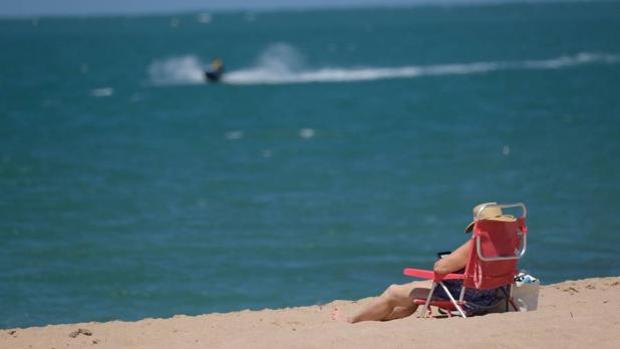 El calor irá en aumento en la provincia de Cádiz el fin de semana hasta superarse los 40ºC el domingo