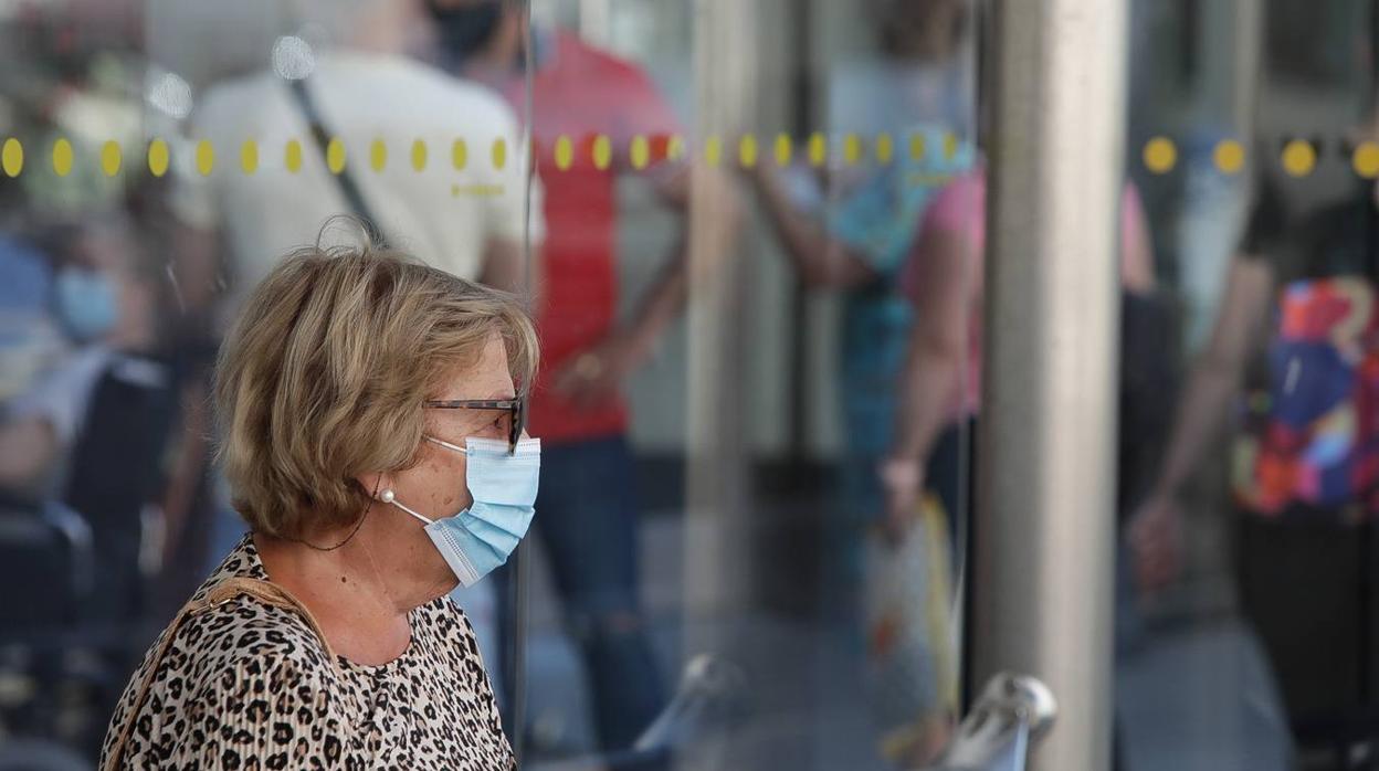 Las mascarillas siguen siendo indispensables para la prevención