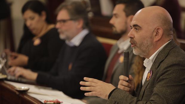 David Navarro dimite como concejal del Ayuntamiento de Cádiz
