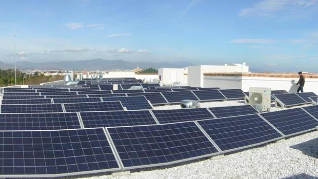 Mairena del Alcor invierte 1,5 millones en mejora energética y fotovoltaica de edificios municipales