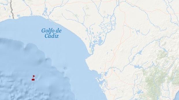 Rescatados los seis tripulantes de un pesquero portugués hundido en el golfo de Cádiz