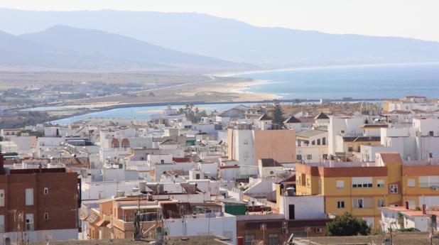 Los malestar entre los vecinos de Barbate por los ruidos de las maniobras militares en El Retín