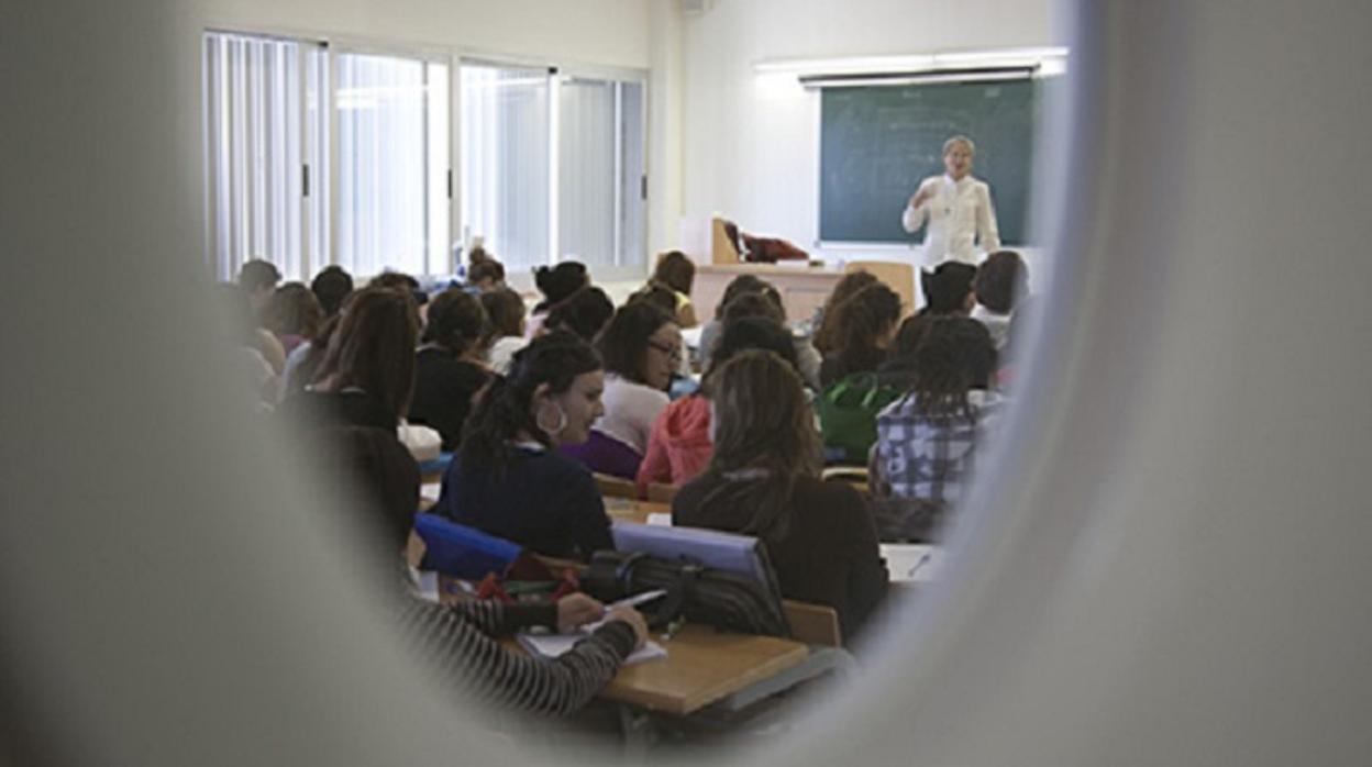 La UCA es la que más andaluces mayores de 25 años acoge para la prueba de acceso a la Universidad