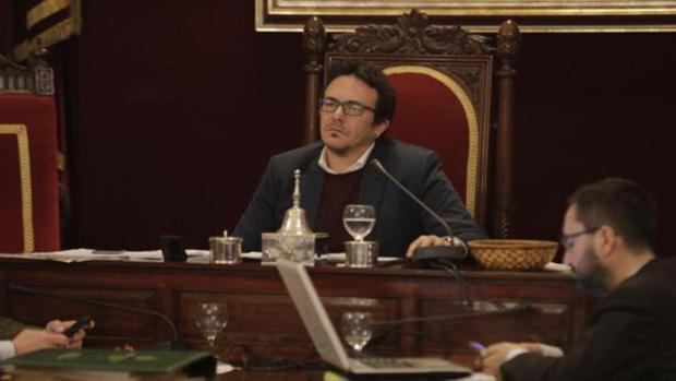 Kichi asegura «la impugnación de los presupuestos por parte del PP solo confirma su nulo compromiso»