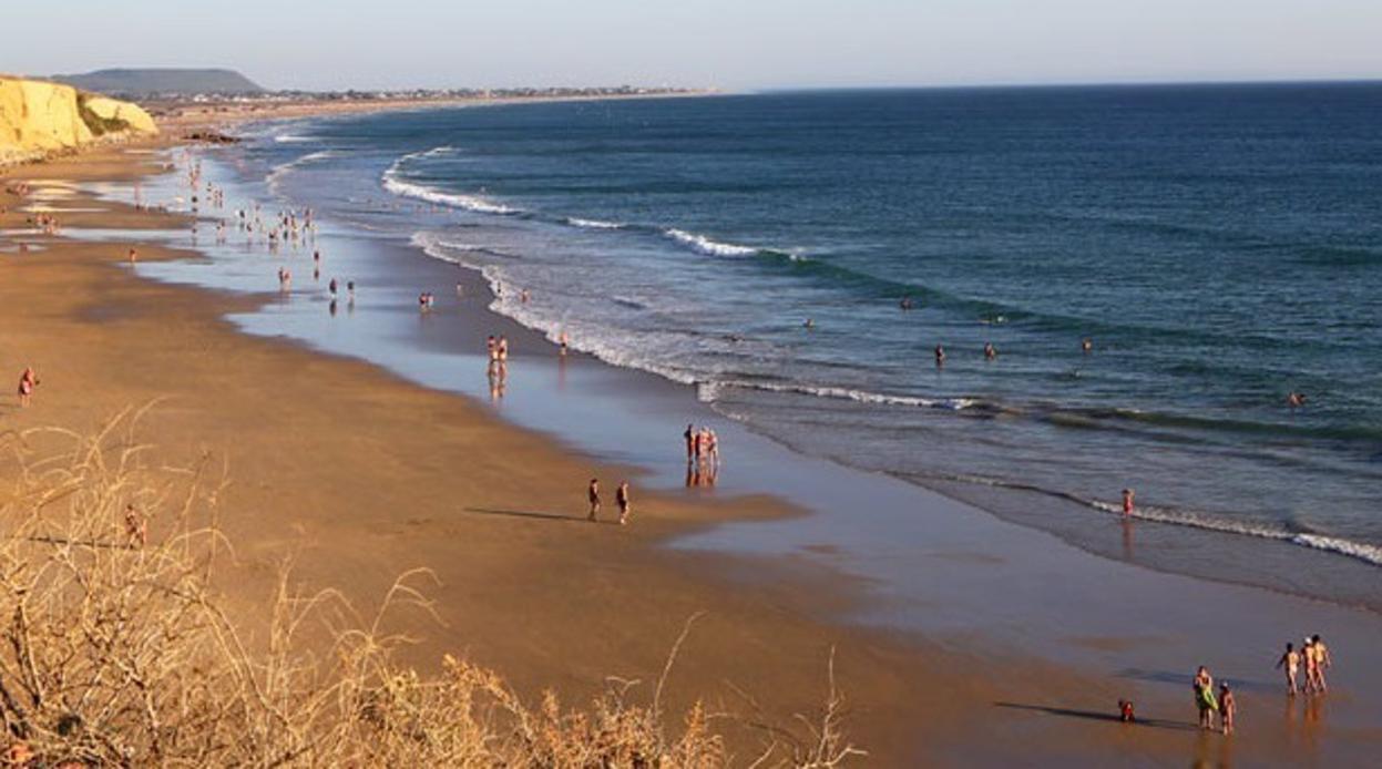 Imagen de la playa Fuente del Gallo de Conil.