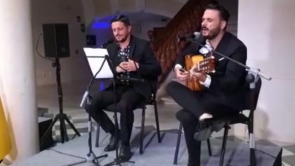 VÍDEO: La canción de David Palomar y Riki Rivera en homenaje a los sanitarios