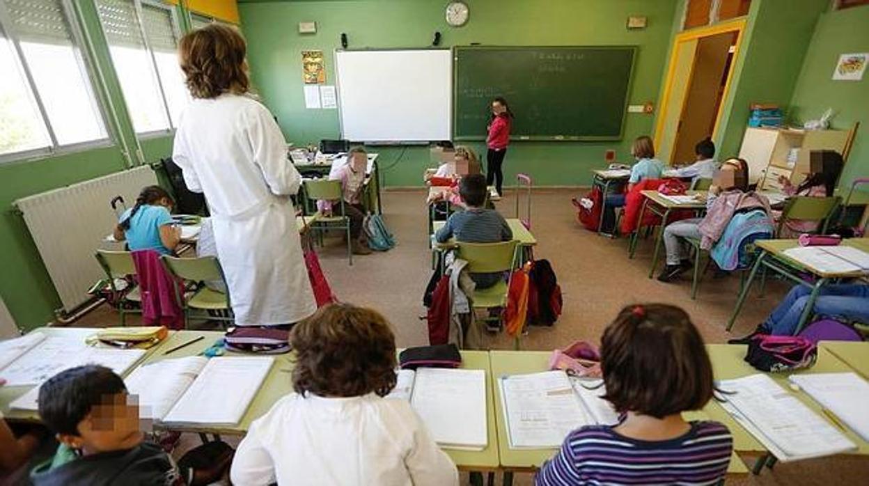 Educación impulsa actuaciones en los centros docentes para la prevención de la violencia de género